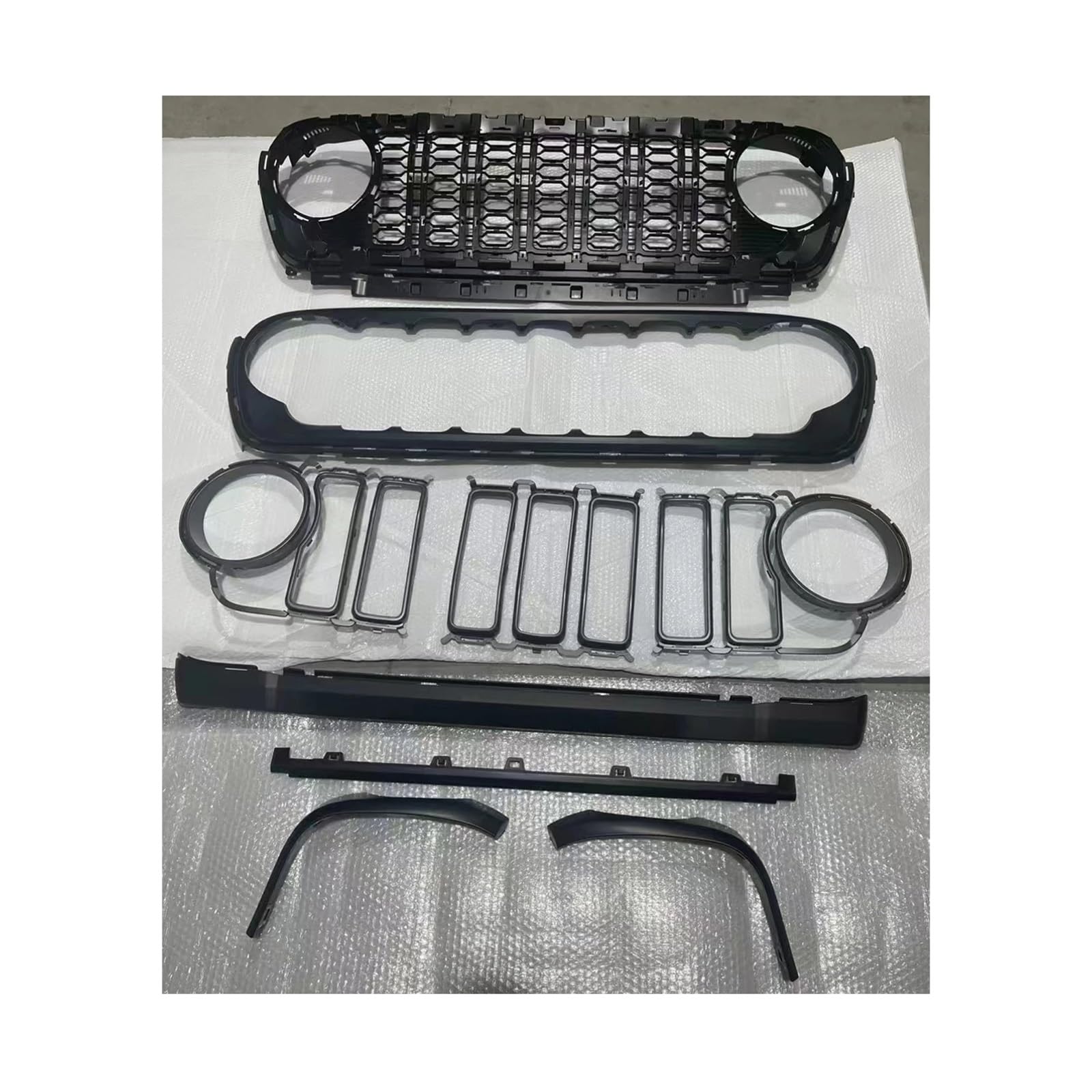 Auto Frontgrill Für Jeep Für Wrangler JL JT 2008 09 10 11 12 13 14 15 16 17 18 19-2024 Kühlergrill Mitte Net Look Stil Ändern Auto Teil Ändern Schwarz Kühlergrill(Without Camera Hole) von KIFWGIH