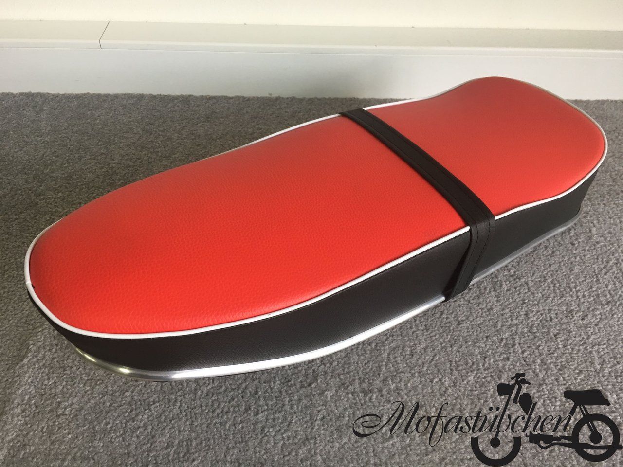 Sitzbank Kreidler Florett Eiertank K54 Rot/Schwarz Moped Mokick von Keine Angabe