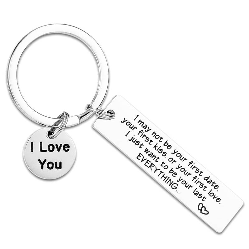 I May Not Be Your First Keychain Girlfriend Keychain Engraved I May Not Be Your First Date Keychain Couples Love Lettering Keyring Valentines Day Birthday Gifts for Him and Her (More Versions) von Kivosliviz