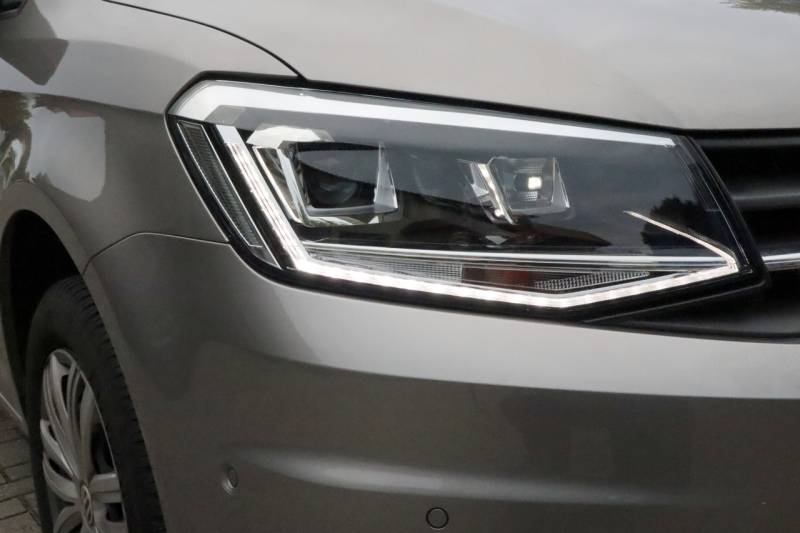 Bi-Xenonscheinwerfer mit LED TFL für VW Caddy SA von Kufatec