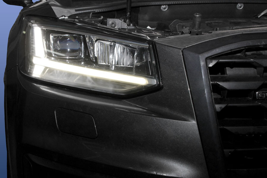 LED Scheinwerfer LED TFL für Audi Q2 GA von Kufatec