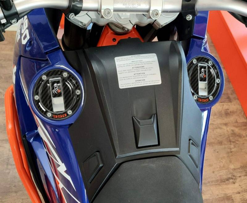 labelbike - 2 3D TANKDECKELSCHUTZE für MOTORRÄDER kompatibel mit KTM 990 Adventure von LABELBIKE