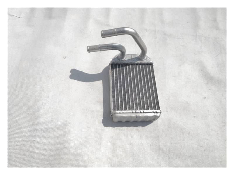 LKGKBVMDVC Der ALL-Aluminium-Heizkern geeignet ist geeignet, um Wassertanks zu heizen, der for Mitsubishi geeignet ist Pajero. Passt for Montero V31W V32W V33W V43W MB813485 MB813487 Heizungsteile und von LKGKBVMDVC