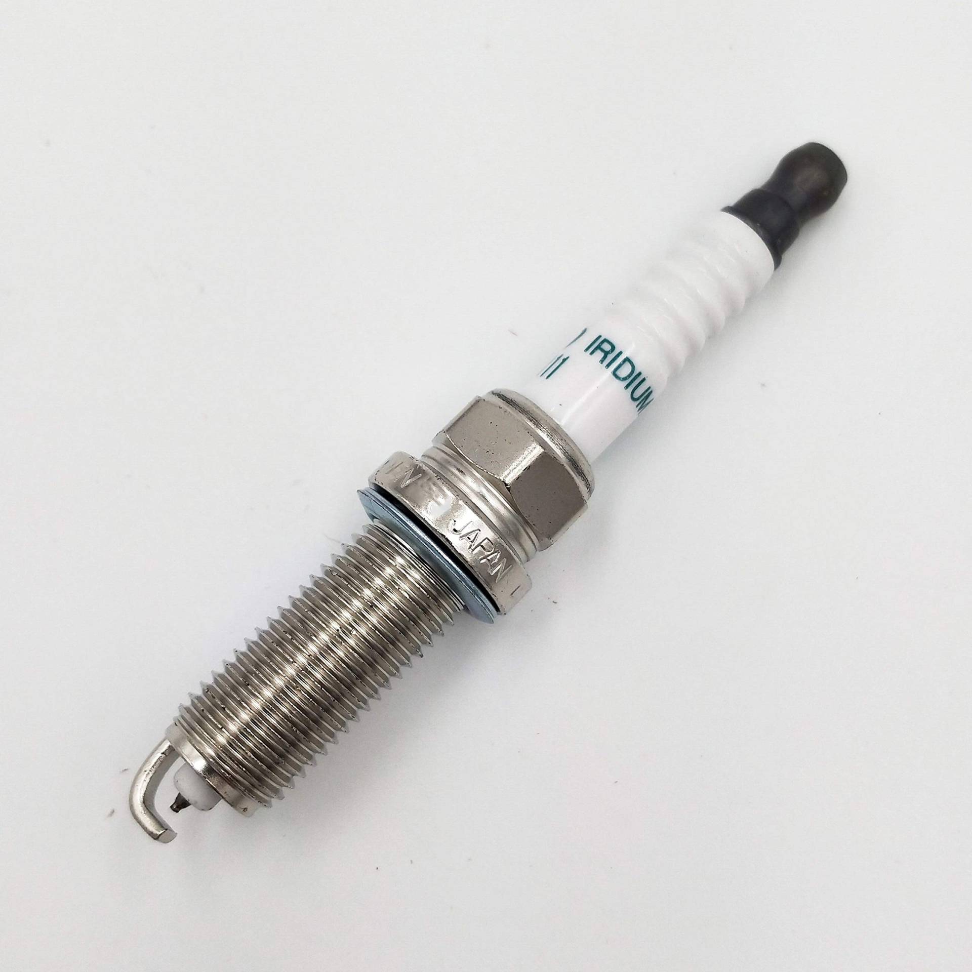 Zündkerzen SC20HR11 90.919-01.253 Iridium Spark Plugs Kompatibel mit Toyota Kompatibel mit Corolla Kompatibel mit Carola Kompatibel mit Vios 1.6 AVENSIS Saloon YARIS Lexus 4pcs / Autoteile von LKIWSDS