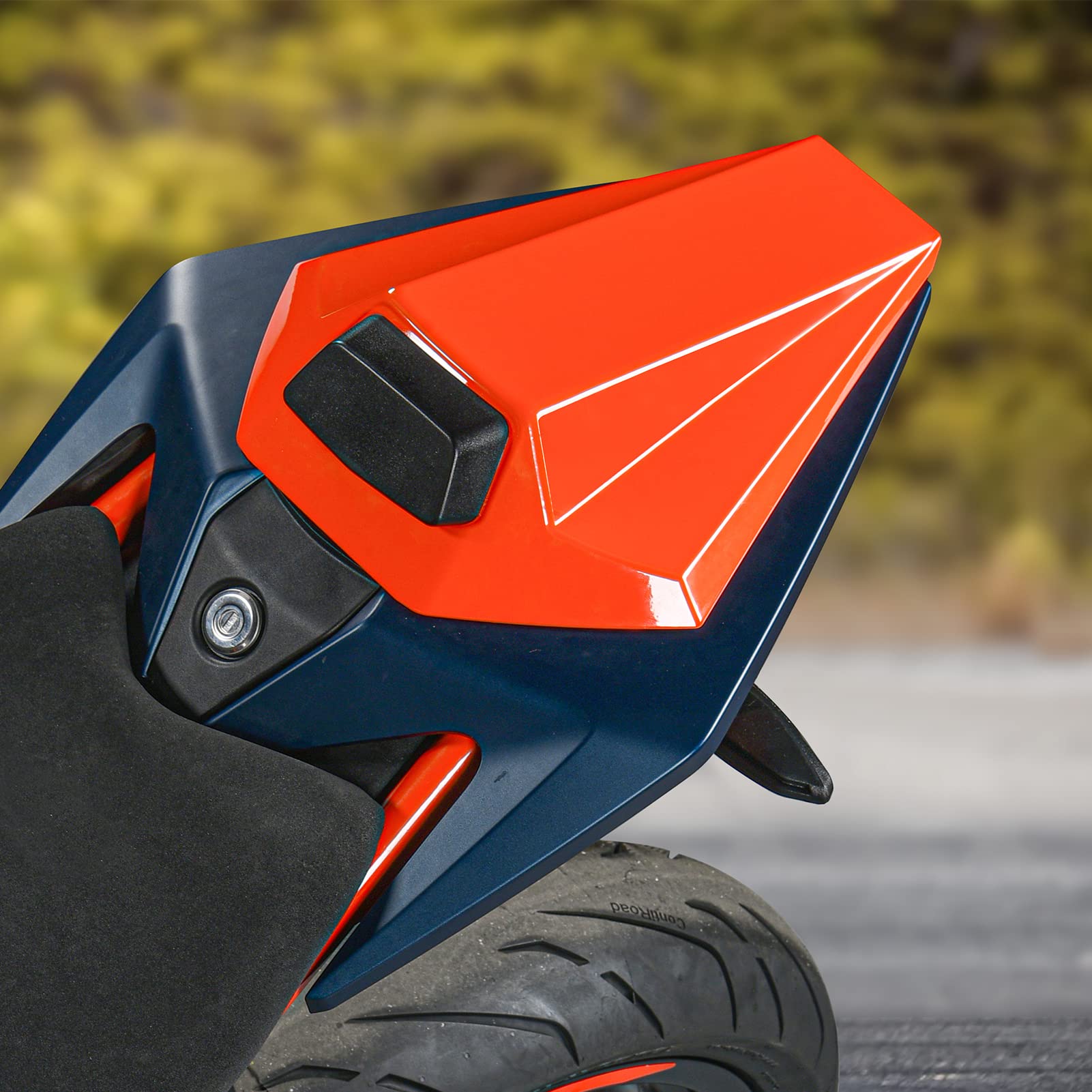 Lorababer Motorrad-Solo-Hintersitzbezug Soziussitzabdeckung kompatibel mit RC390 RC 390 RC-390 2022–2023, Rücksitzverkleidung, Heckteil-Abdeckung Sitzbuckel (Orange) von Lorababer