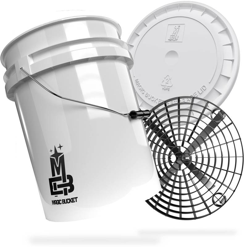 MAGIC BUCKET | Auto Handwäsche Bundle | Wascheimer mit passendem Eimer Deckel 5 US GALLONEN ca. 20 Liter | Mit Grit Guard Eimereinsatz Schmutzsieb | Waschset Weiß/Schwarz von MAGIC BUCKET