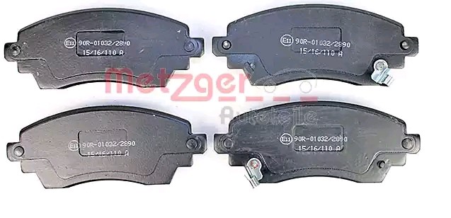 METZGER Bremsbelagsatz TOYOTA 1170824 04465YZZBE,0446502030 von METZGER