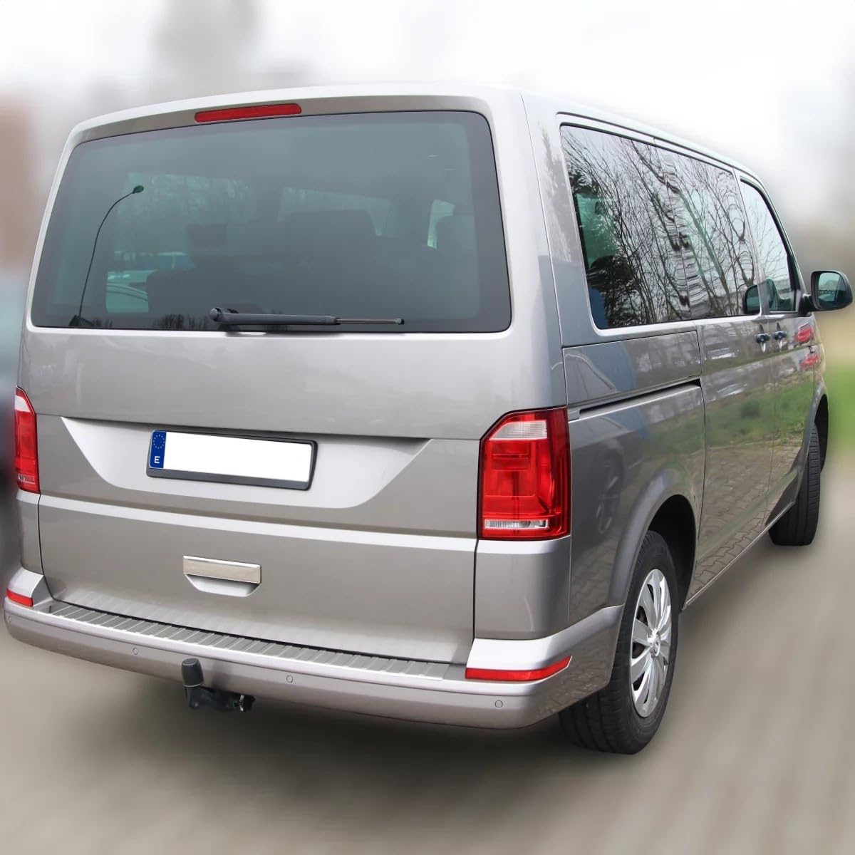 Heckstoßstangenschutz, kompatibel mit VW T6, ab 2015, verchromter Edelstahl, Schutz für Ladekanten von Modifycar