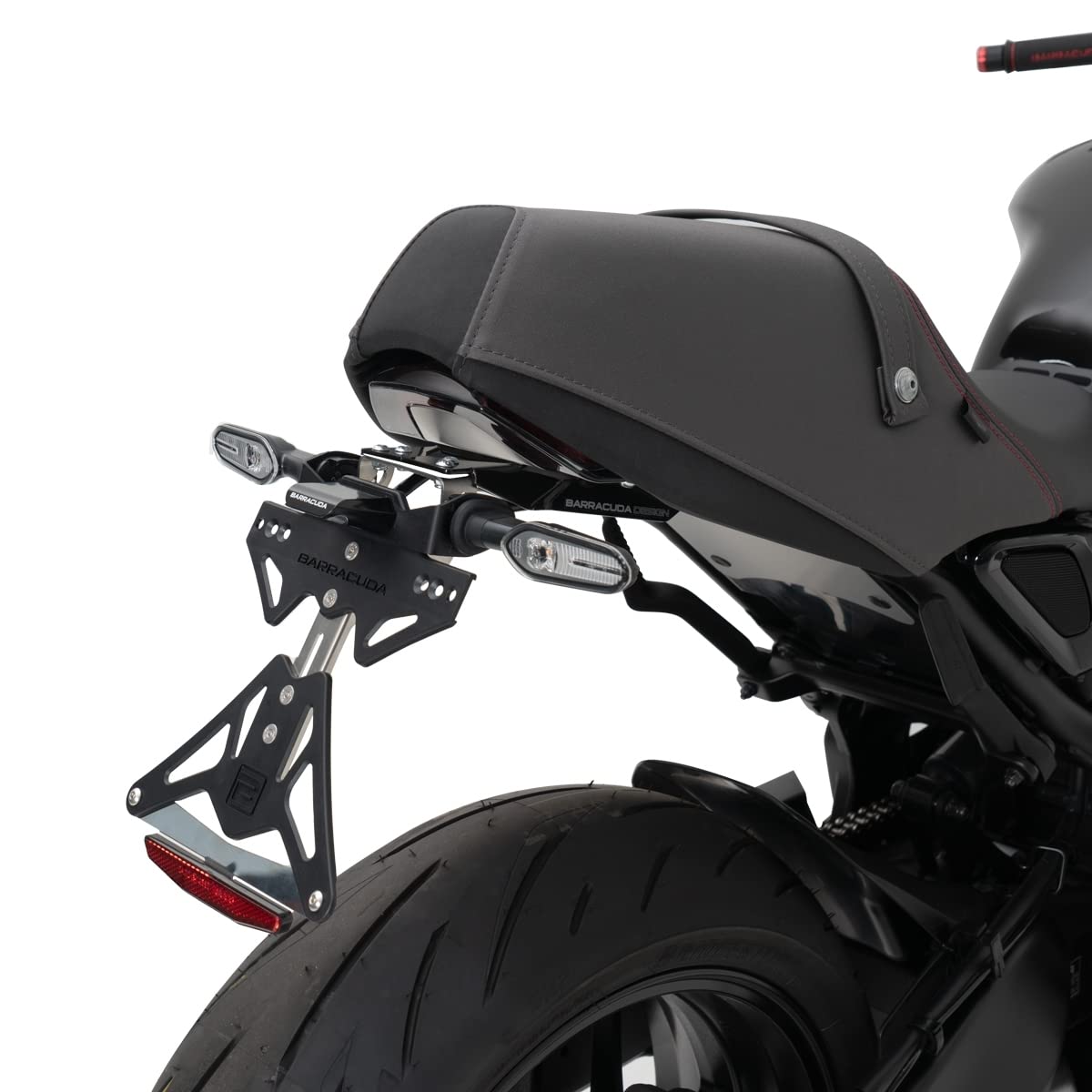 Barracuda Kennzeichenhalter für Yamaha XSR 900 2022-2023 speziell für Originalblinker von Moto Discovery