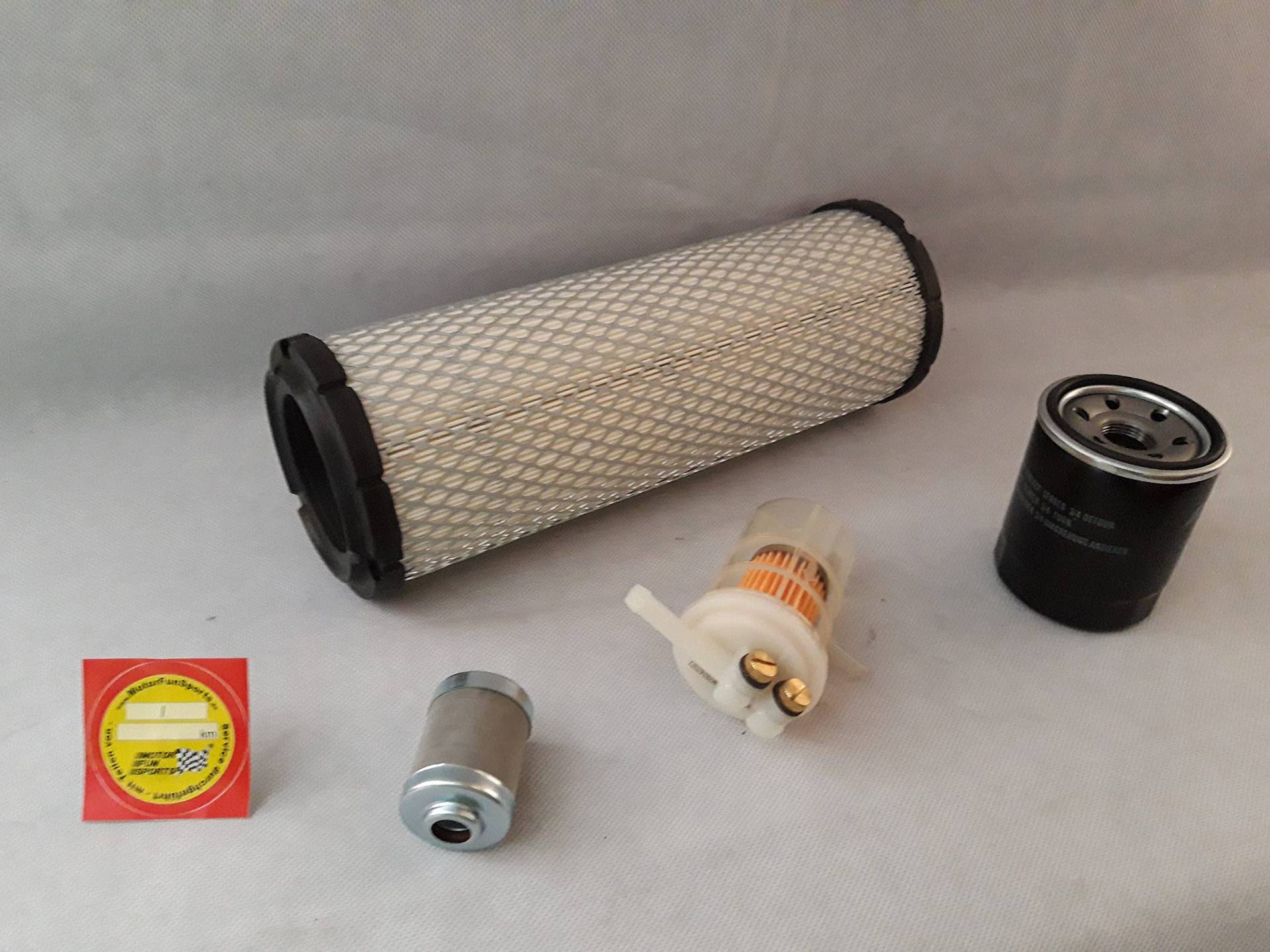 Filter - Set (klein) kompatibel mit Volvo EB 406 bis SN 15893 Ölfilter, Luftfilter, Kraftstofffilter von Motor Fun Sports