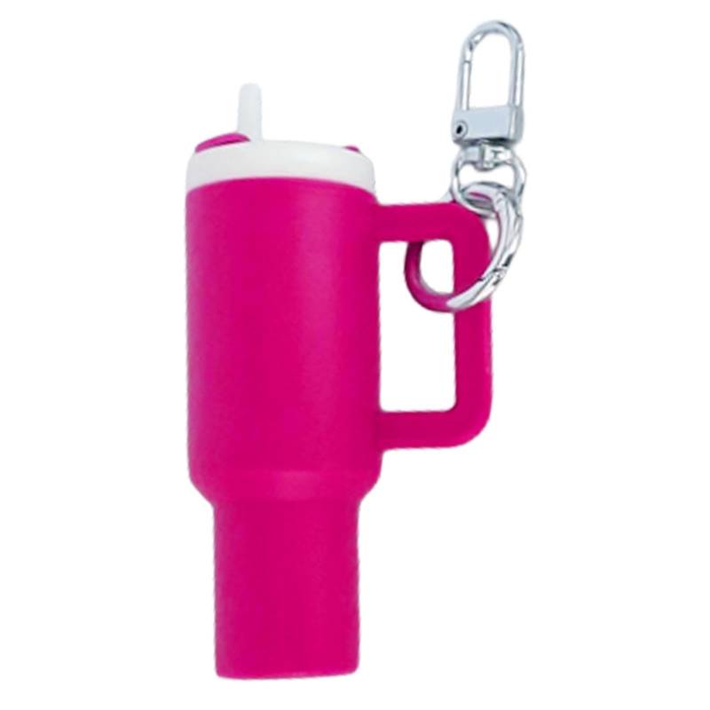 Schlüsselanhänger für Trinkflasche, kleine Tasse mit Strohhalm-Anhänger, tragbarer Anhänger für Taschen, Mini-Schlüsselanhänger, lustiges und nützliches Zubehör für Reisen von Nixieen