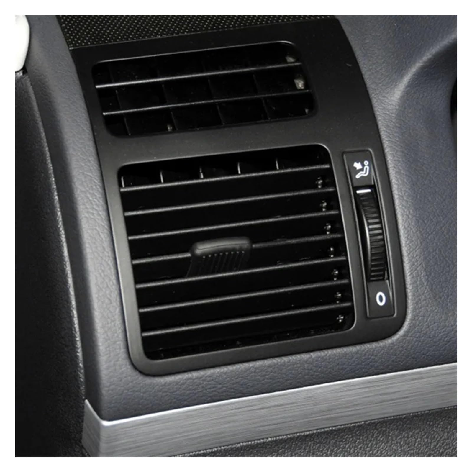 Auto-Lüftungsgitter Für VW Für Touran 2005-2015 Dashboard Klimaanlage Outlet Air AC Vent Belüftung 1 Stück AC Air Vent Outlet(Black Driver) von OEXRIGRU