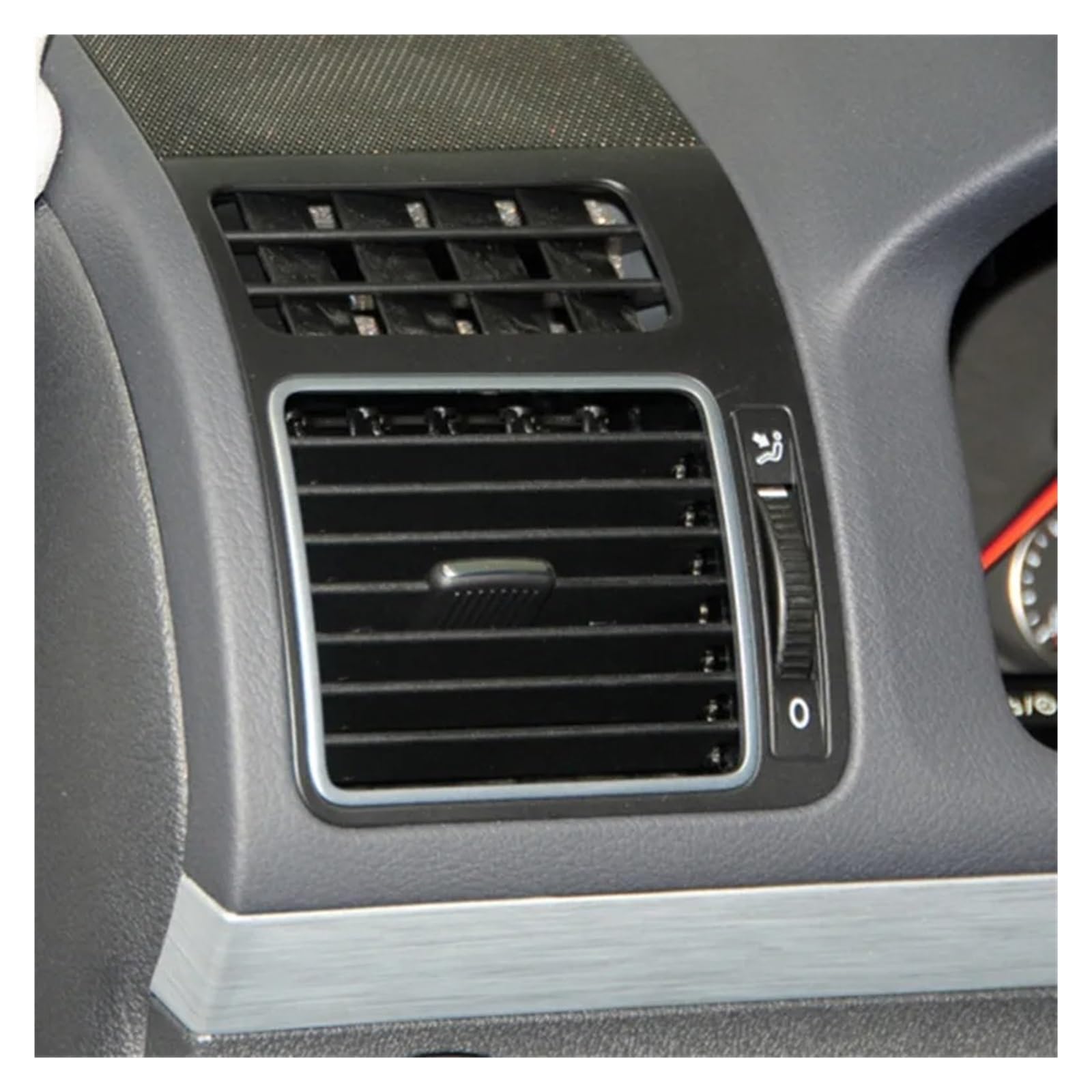 Auto-Lüftungsgitter Für VW Für Touran 2005-2015 Dashboard Klimaanlage Outlet Air AC Vent Belüftung 1 Stück AC Air Vent Outlet(Chrome Driver) von OEXRIGRU