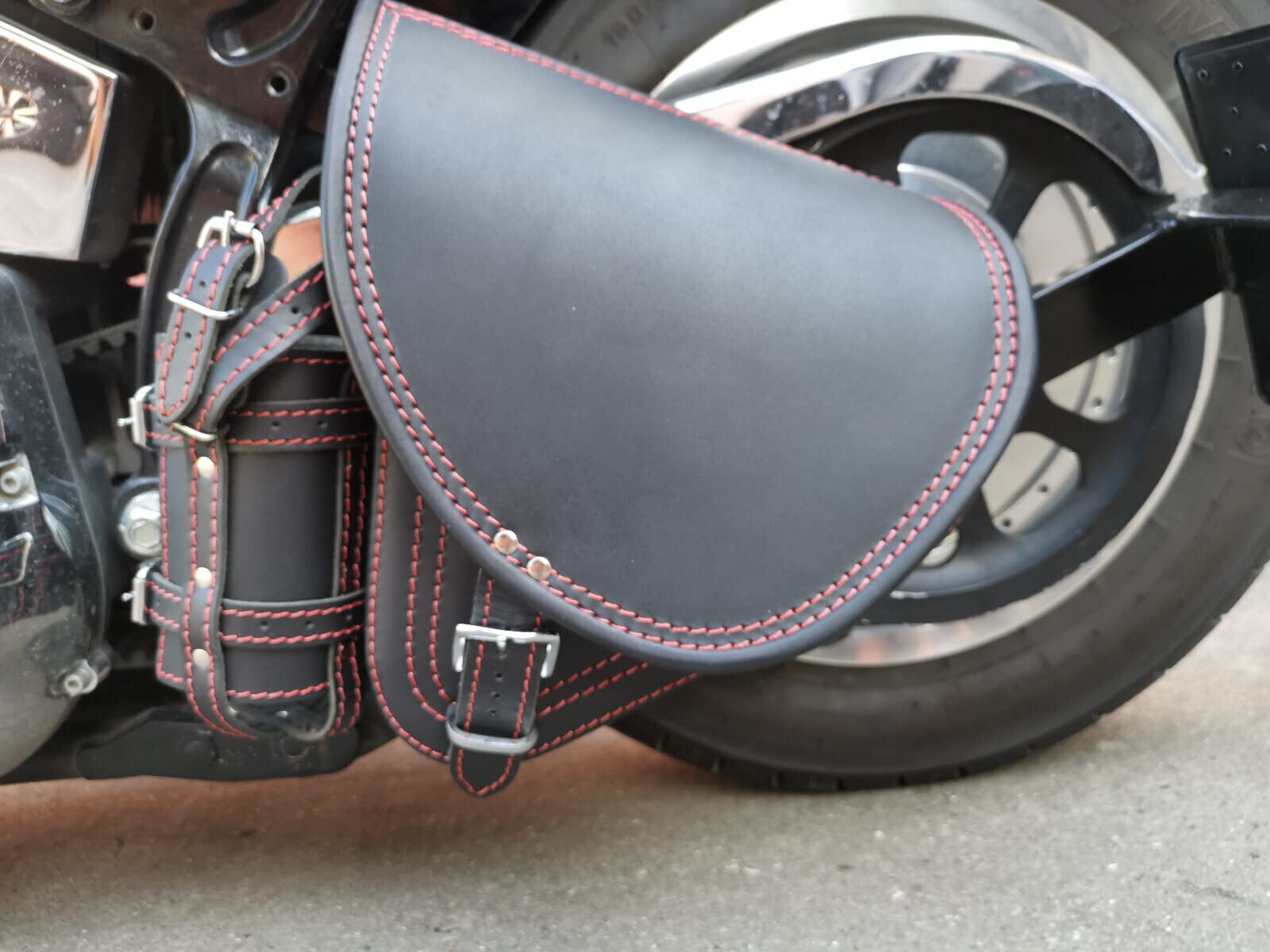 ORLETANOS Diablo ROT Harley Davidson Satteltasche Limited Edition Schwinge HD schwarz Schwingentasche Seitentasche Tasche Ledertasche Tasche Bikertasche Rahmen Starrahmen Leder von ORLETANOS