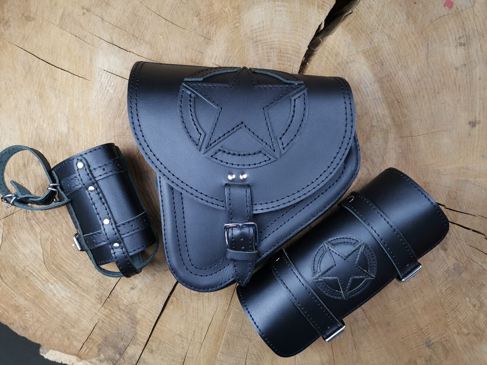 ORLETANOS Fortuna Set inkl. Werkzeugrolle kompatibel mit Harley Davidson Schwingentasche Rolle HD Satteltasche Komplettset Leder Echtleder schwarz Tool roll Stern von ORLETANOS