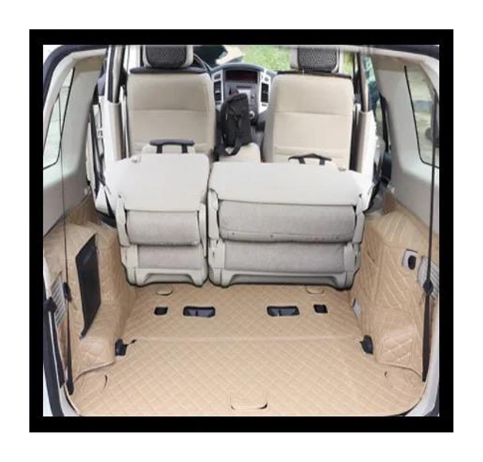 Auto Kofferraummatte Für Mitsubishi Für Pajero V97 V93 V73 2012-2018 Auto Stamm Matten wasserdichte Boot Teppiche Auto Zubehör Innen Kofferraum Teppich(Beige4-piece) von PTLYE