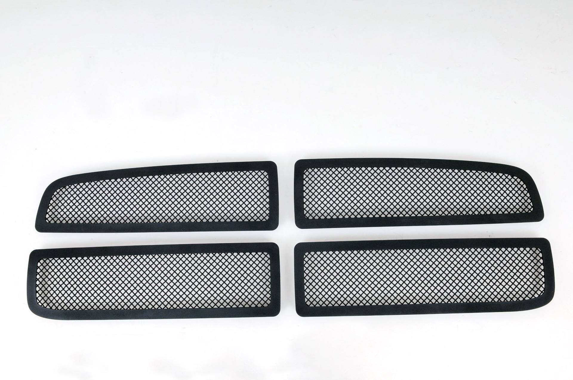 Paramount Automotive 47-0113 Perimeter schwarzes Edelstahl-Drahtgeflecht Overlay-Gitter – 4 Stück von Paramount Automotive