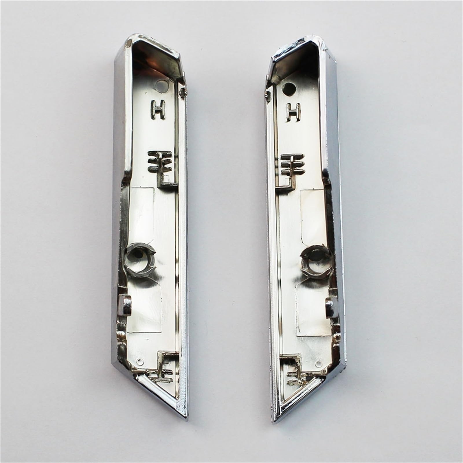 Pizgear Stoßstangen-Scheinwerfer-Waschdüse, Chrom-Abdeckkappe 86636AG260 86636AG250, for Subaru, for Legacy, for Outback 2003–2009 Düsenabdeckkappe(Left and Right) von Pizgear