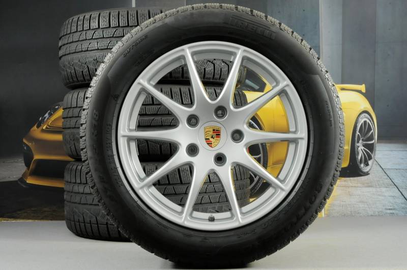 Kompatibel mit Porsche Panamera S G1 970.2 18" Winterräder Satz/Winter wheels 97004460032 von Porsche