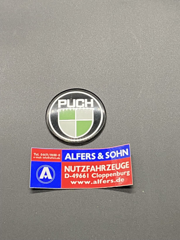 Firmenzeichen Lenkrad Puch 230GE von Puch