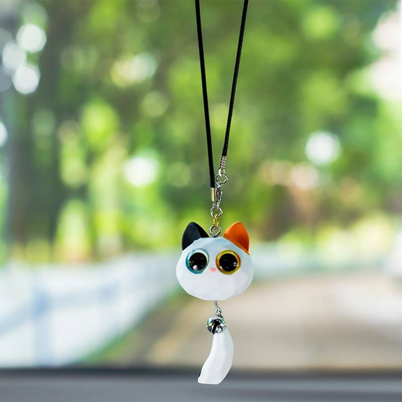 AutoZubehör zum Aufhängen,Auto Anhänger Kätzchen Swinging Auto-Spiegelaufhängung Car Accessories Auto Rückspiegel Nette Innen Dekoration Hänge Ornament Spiegel Charms Zubehör Lustige Geschenke,Weiß von Pwsap