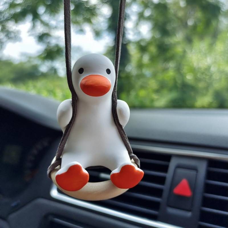 QHFlashbuy Süße Schaukel Ente Dekor,Swinging Duck Car Hanging Ornament,Ente Auto Anhänger,Auto Ente Autospiegel Hängendes Zubehör,Auto Dekoration Ornament Zubehör,Swing Duck von QHFlashbuy