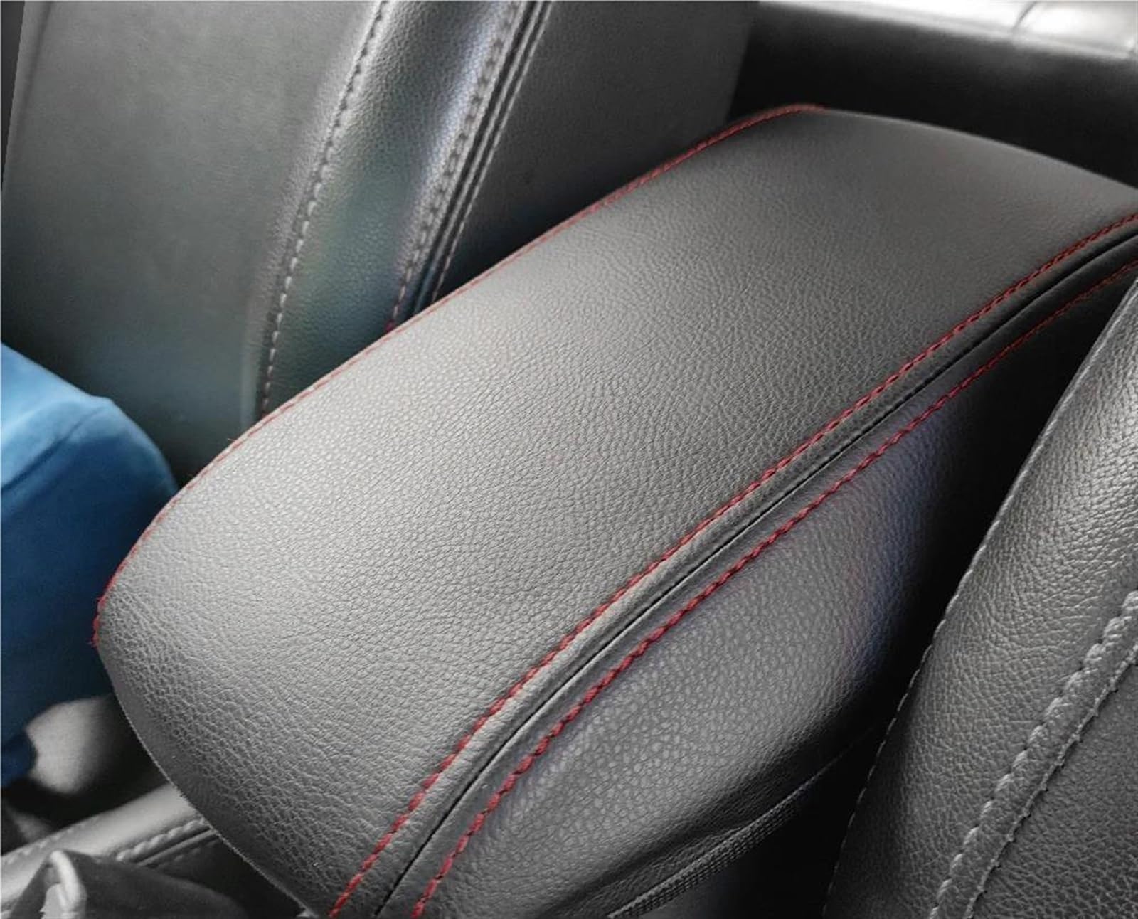 Interieurleisten Trim Auto Armlehnen Box Abdeckung Dekoration Innen Zubehör Für Toyota Für Corolla E140 E150 E170 E210 2007-2023 Auto Styling Zierleisten(Red Line 2007-2013) von QINSHU