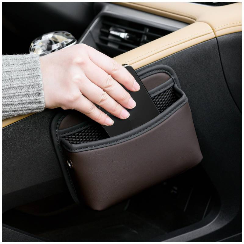 Qirc PU Leder Auto Seite Tasche Veranstalter, Universal Auto Tasche Tasche Handyhalter für Auto, Autositz Lücke Füller Lagerung Zubehör Veranstalter für Auto Tür, Konsole (Braun) von Qirc