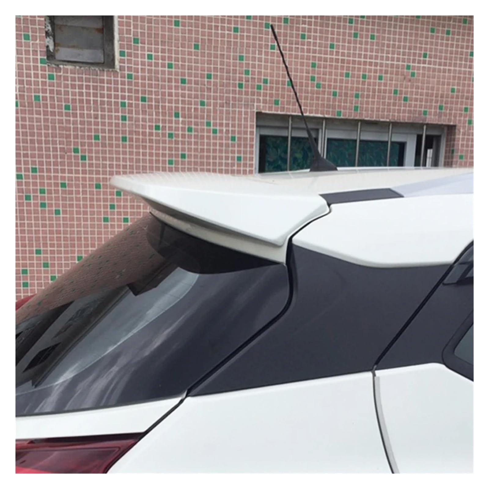 Auto Heckspoiler Für Nissan Für Kicks 2017 2018 2019 2020 Hinten Dach Stamm Deckel Auto Spoiler Flügel ABS Außen Tuning Teile Auto Schwanz Flügel Auto Heckflügel Spoiler(Weiß) von Qsnfda