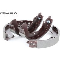 RIDEX Bremsbacken Hinterachse 70B0102 Trommelbremsbacken,Bremsbackensatz NISSAN,MITSUBISHI,BLUEBIRD Station Wagon (WU11),BLUEBIRD (U11),GRANDIS (NA_W) von RIDEX