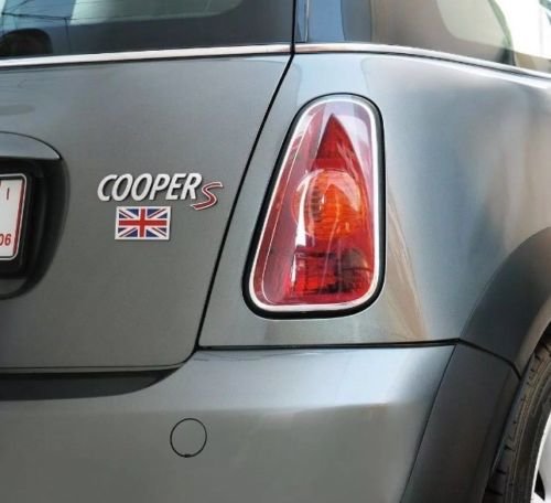 Union Jack Mini BM Aufkleber für Kofferraum, selbstklebend, 3D-Harz, gewölbt, UK rechteckig von SCOOBY DESIGNS