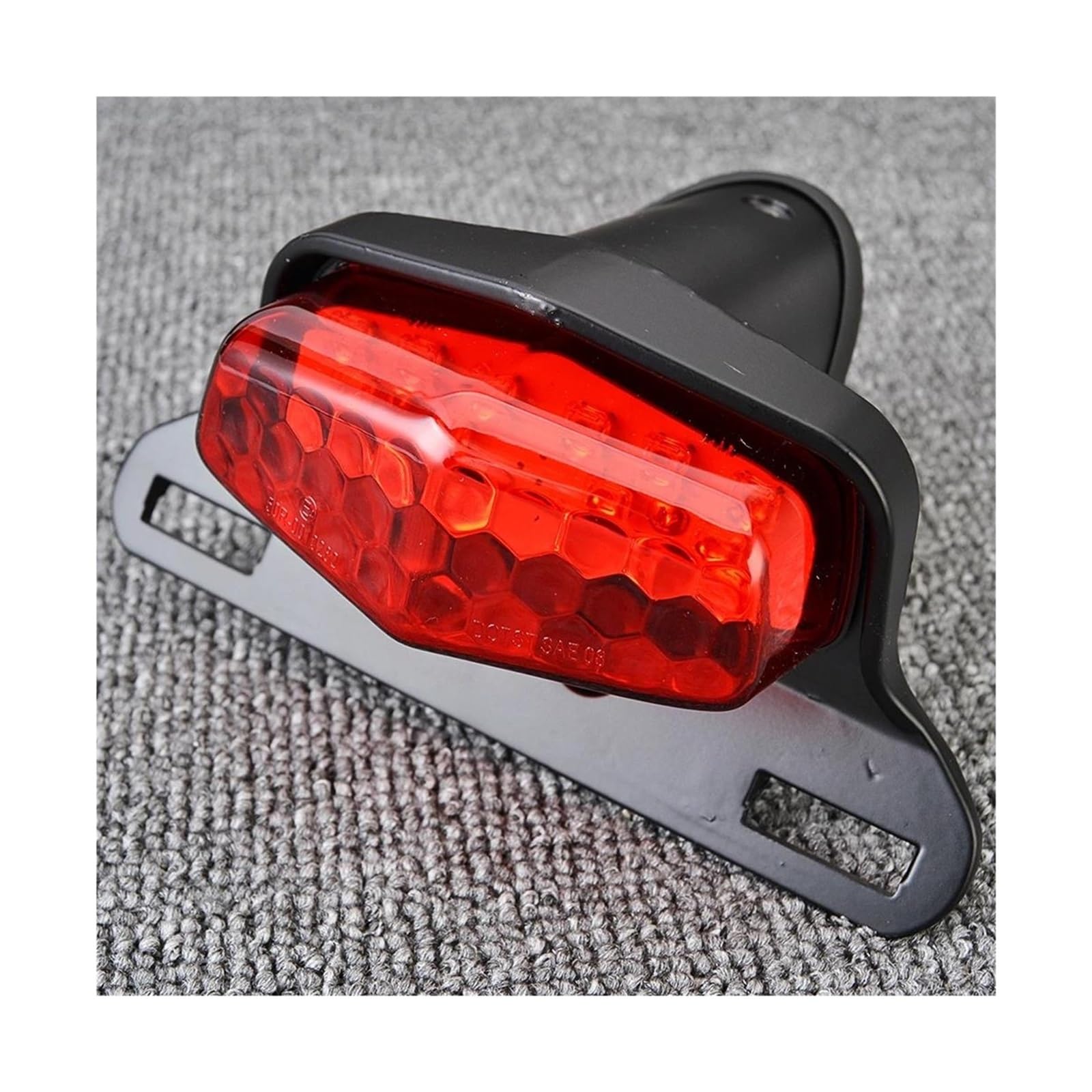 SCSTHRCRA Motorrad Bremsleuchten Für H&arley Für H&onda Für Y&amaha Für Bobber Für S&UZUKI Motorrad Rücklicht Für T&riumph Bonneville Cafe Racer Rücklicht Bremse lampe Taillamp (Black) von SCSTHRCRA