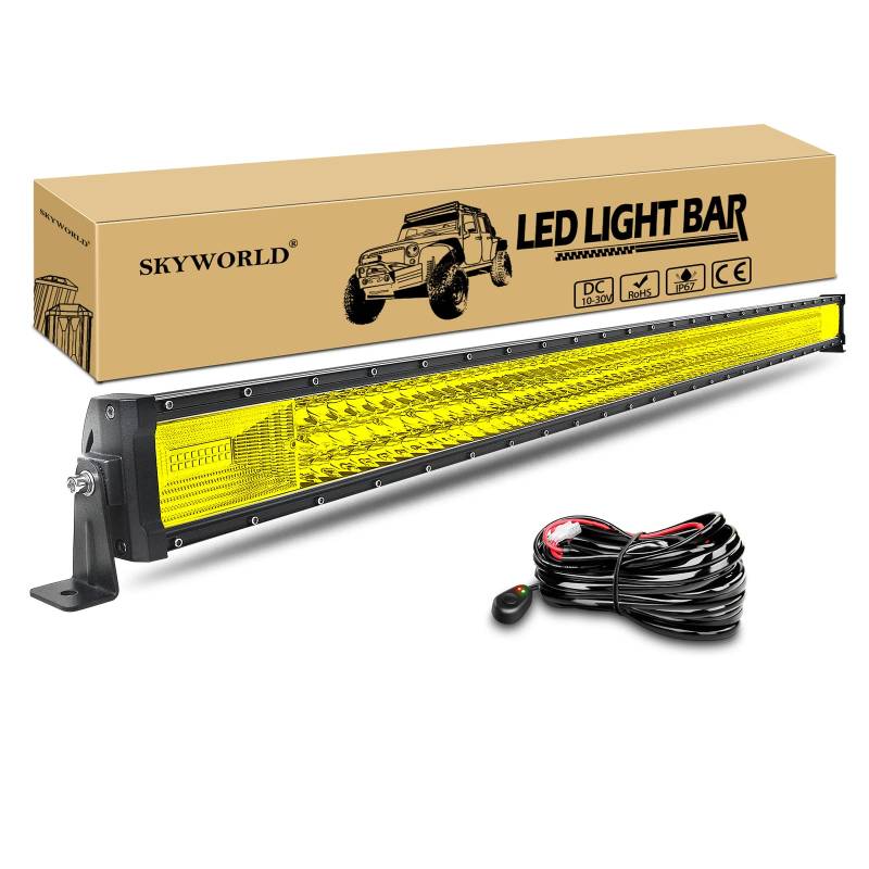 SKYWORLD led arbeitsscheinwerfer bar, Dreireihig 52 Zoll 132cm 675W Scheinwerfer Flut Combo Offroad Beleuchtung mit Kabelbaumsatz für 4x4 SUV ATV UTV Auto traktor Wasserdicht 12V 24V Gelb von SKYWORLD