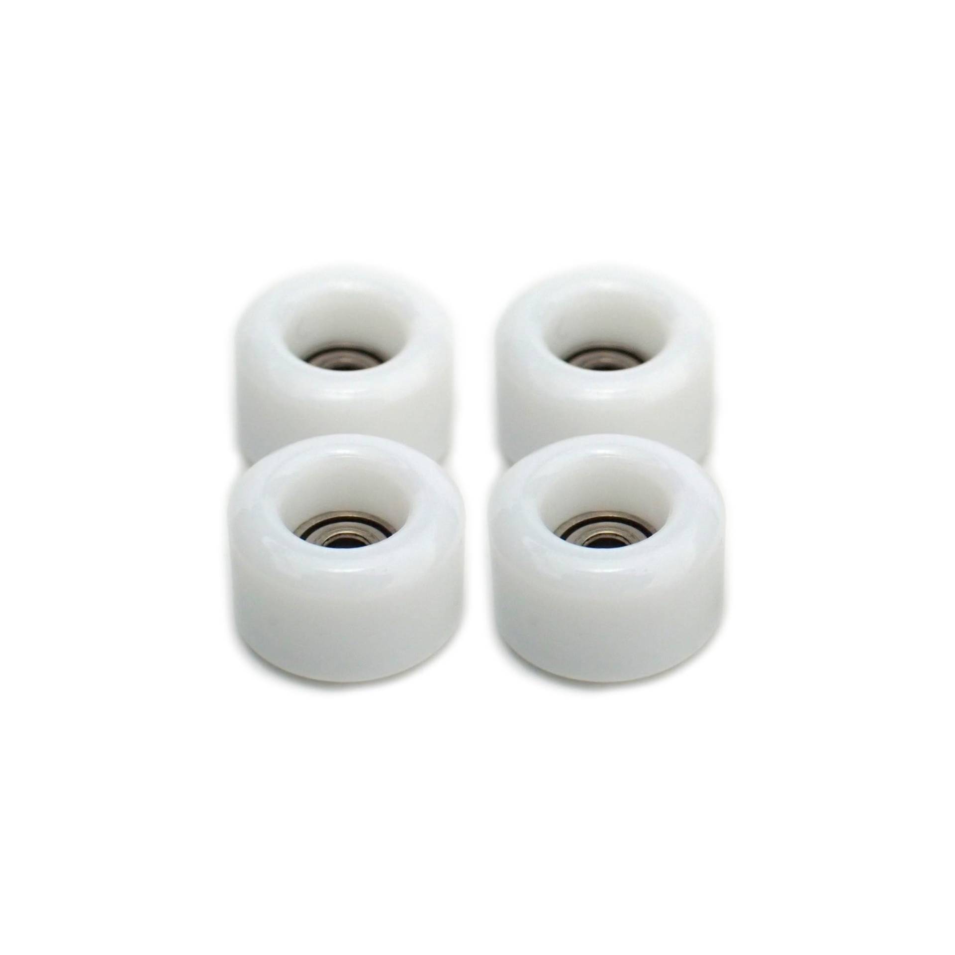 SPITBOARDS Fingerboard Urethane Wheels 60D with Real Ball Bearings Professional CNC Quality - White von SPITBOARDS