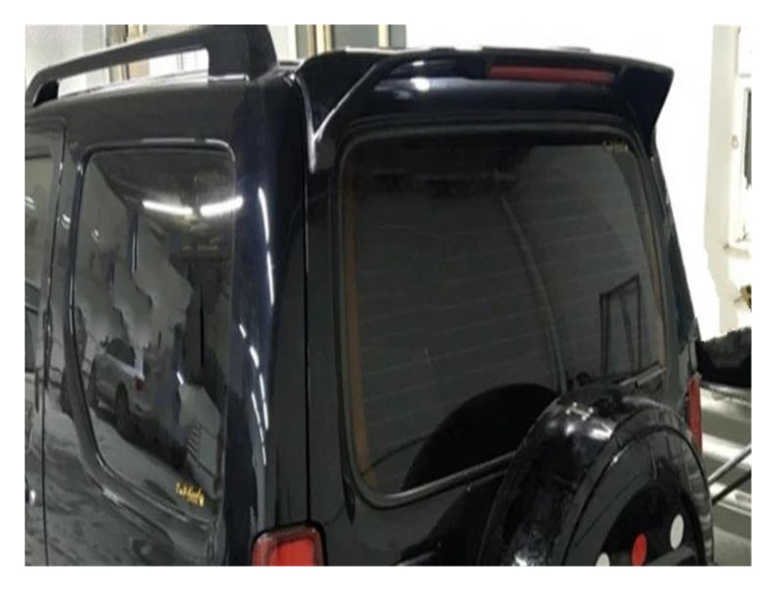 Heckspoilerlippe Für Suzuki Für Jimny Auto Heckspoiler Heckflügel Spoiler ABS Material Primer Farbe Kofferraumspoiler(Black) von SUPER DAFI