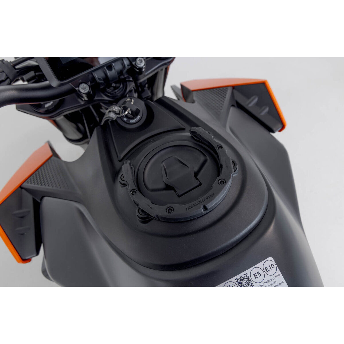 SW-MOTECH Tankring Quick-Lock PRO TRT.00.787.33100/B für KTM Duke 990 von SW-MOTECH