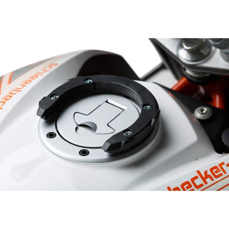 SW-MOTECH EVO Tankring, QUICK-LOCK Funktion, Schwarz für KTM Duke 390 (13-16) von SW-Motech