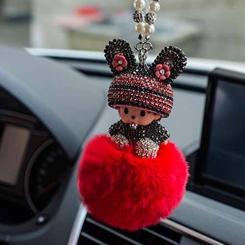 Auto Rückspiegel Ornament,Bling Strass Rückspiegel Anhänger Süße Puppe Plüsch Ball Auto Hängende Anhänger Niedlich Auto Spiegel Anhänger Auto Innen Dekoration Geschenke für Frauen Männer-Rot von SYSUII