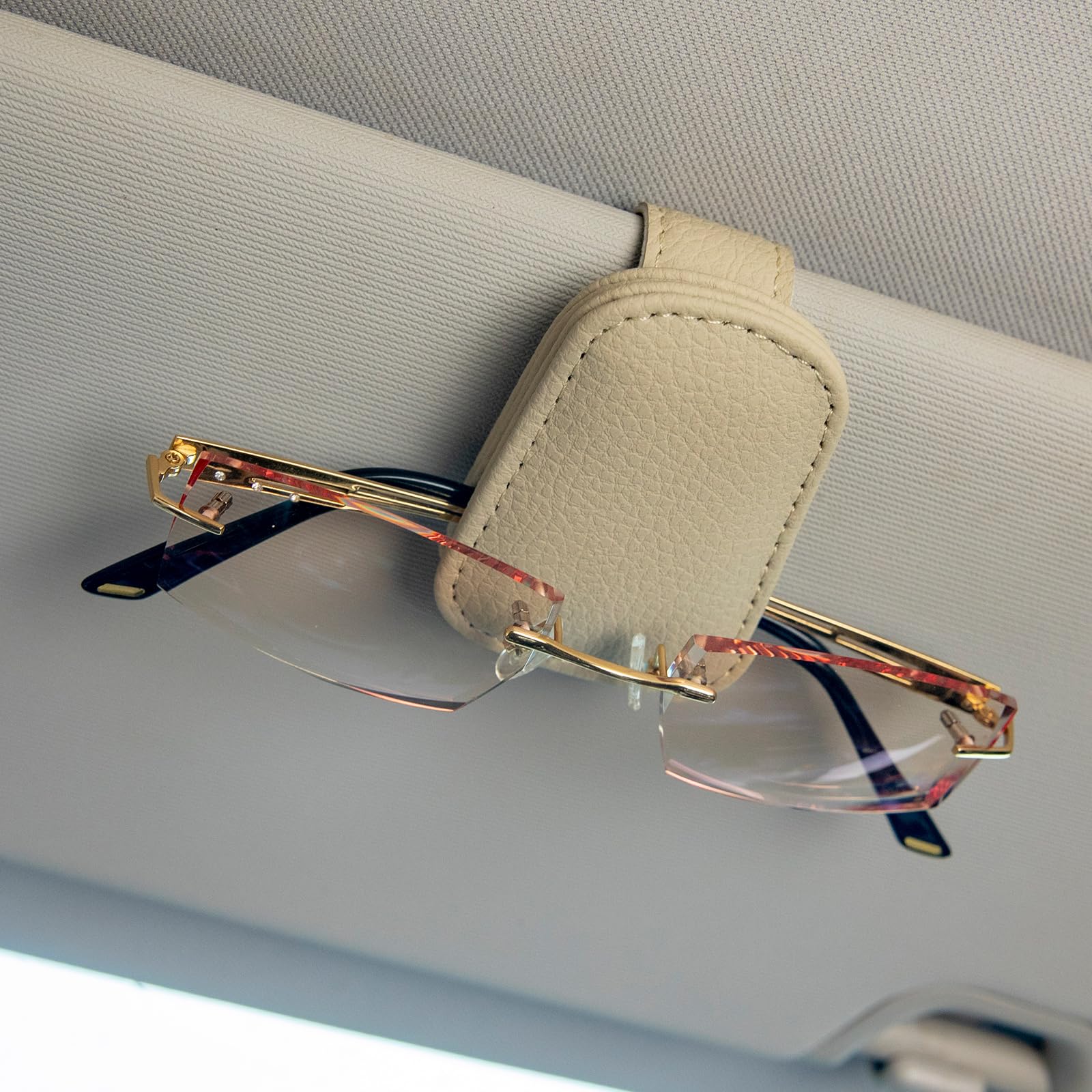 Brillenhalter für Auto, Sonnenbrillenhalter Auto, Auto Brillenhalter, Brillenhalterung Auto, Brillenhalter Auto, Auto Sonnenbrillenhalter, Auto Brillenhalterung, Sonnenbrille Halterung Auto(Beige) von Sewokon