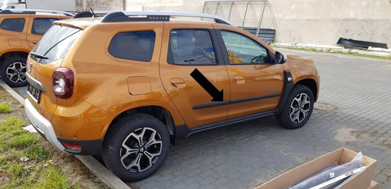 Spangenberg Seitenschutzleisten schwarz passend für Dacia Duster II SUV 2. Generation ab Baujahr 10.2017- F2 (3700002) von Spangenberg