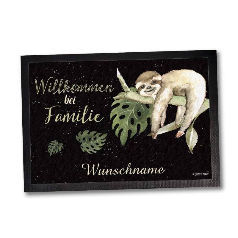 Sunnywall Fußmatte - personalisiert 35 x 50 cm - Faultier Willkommen bei Familie von Sunnywall