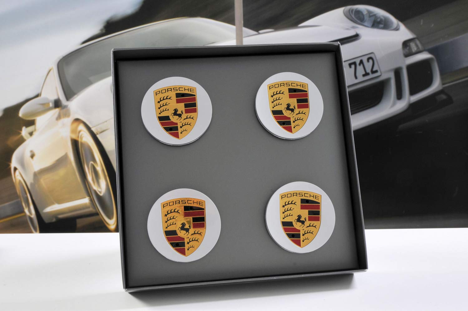 Porsche 18" Radzierdeckel Satz Silber mit Wappen/hub Cap Set von TEILECOM