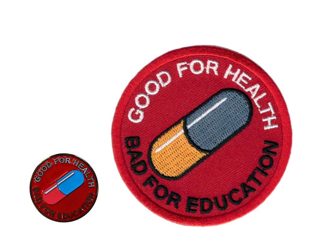 Titan One Europe - Pin + Patch Set: Akira Good for Health Bad for Education Cyberpunk Neo-Tokyo Pin Abzeichen + Aufnäher Aufbügler Patch von Titan One Europe