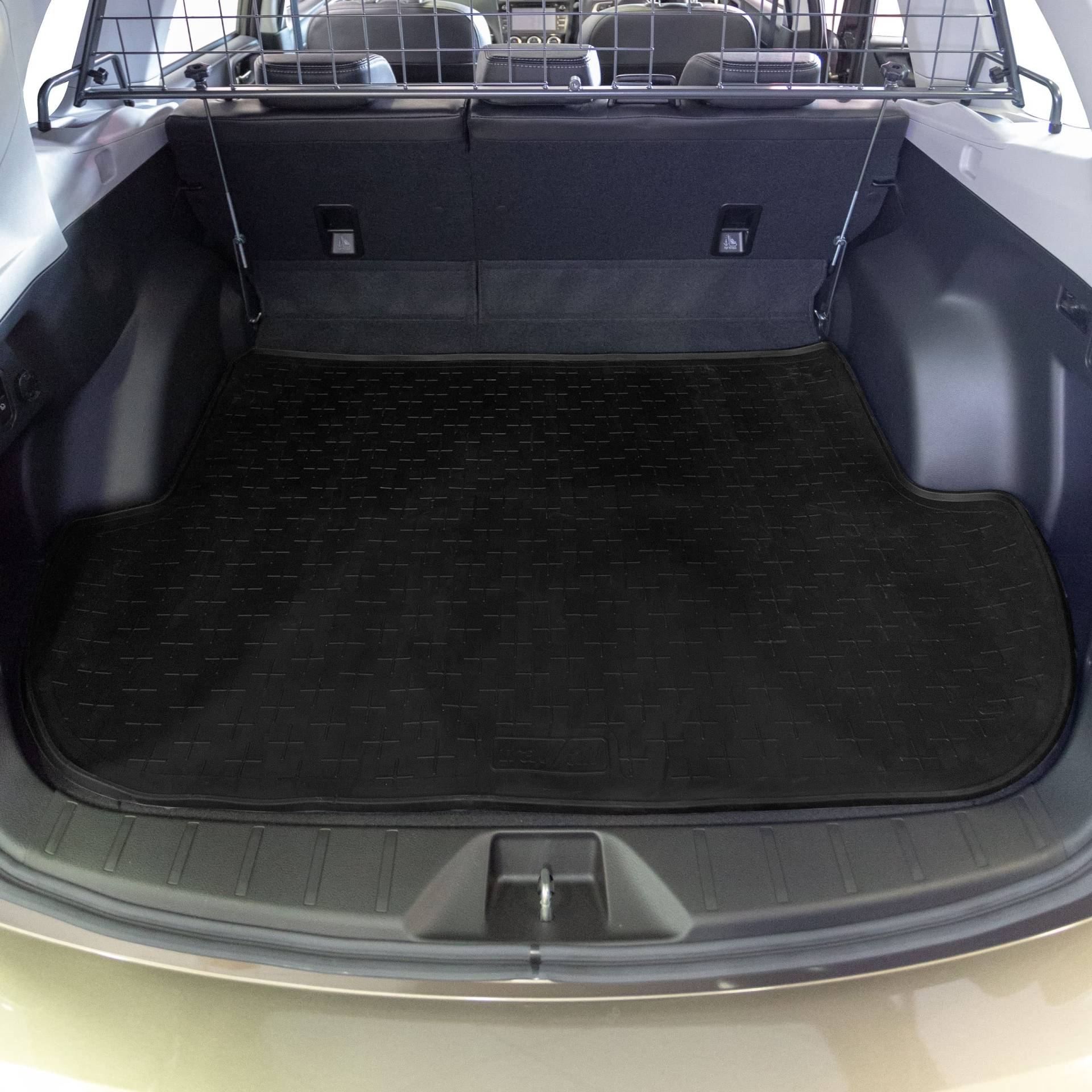 Travall CargoMat Liner Kofferraumwanne Kompatibel Mit Subaru Forester (2012-2018) TBM1100 - Maßgeschneiderte Gepäckraumeinlage mit Anti-Rutsch-Beschichtung von Travall