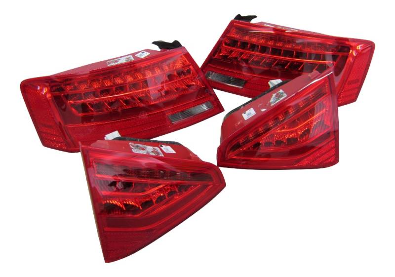 Original LED Facelift Lichtband Rückleuchten SET für Audi A5 S5 8T Coupe Cabrio von Marelli Aftermarket Germany GmbH