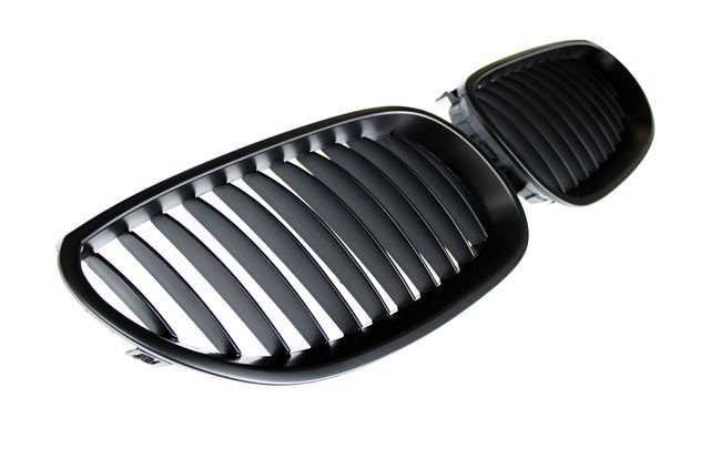 PREMIUM Kühlergrill Sport Grill Gitter Front Schwarz für BMW E60 E61 von Goingfast GmbH