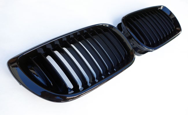 PREMIUM Kühlergrill Sport Grill Gitter Schwarz Glanz für BMW 3er E46 von Goingfast GmbH