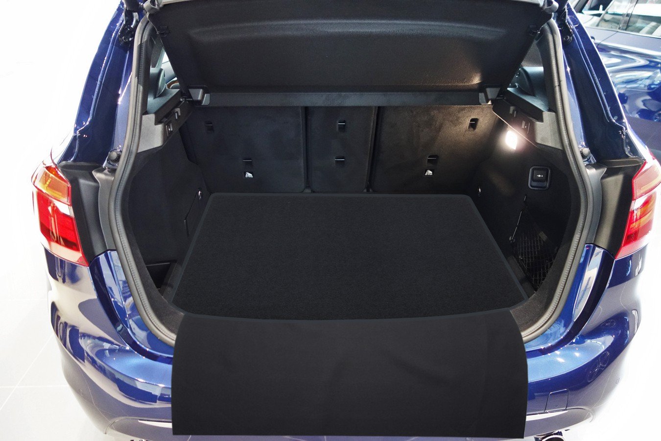 tuning-art 2907 Kofferraummatte für BMW 2er F46 Gran Tourer 2015-2-teilig mit Ladekantenschutz von tuning-art