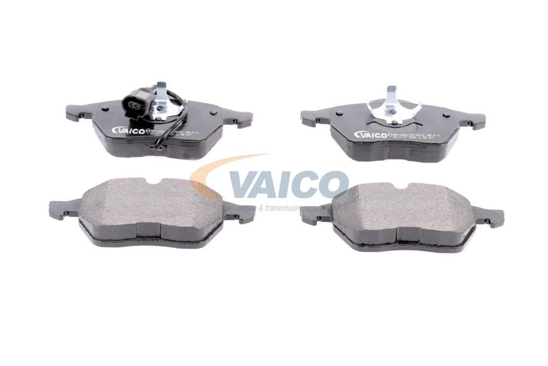 VAICO Bremsbelagsatz VW,AUDI,SKODA V10-8132 1J0615106AD,1J0698151K,8N0698151 1J0698151L,1J0698151Q,JZW698151C,3A0698151,206762191123392,3A0698151A von VAICO