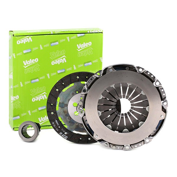 VALEO Kupplungssatz BMW 826268 7515223,21207508727,21211223672 21217500061,7510163,21217510163,7508727,1223669,21211223626,21211223685,21217508708 von VALEO